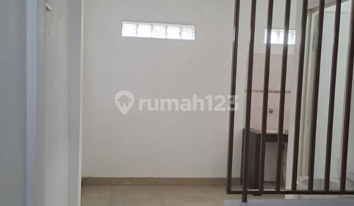 For Sale Shop House on Daan Mogot Raya, West Jakarta 4x16 2