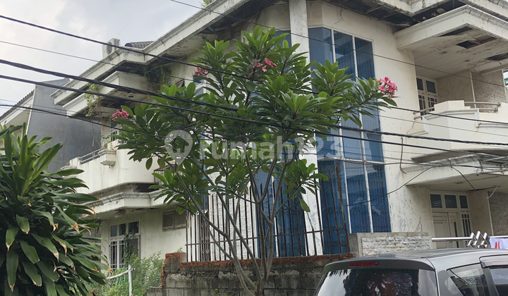 Dijual Rumah Tua Hook Hitung Tanah di Citra Garden 2