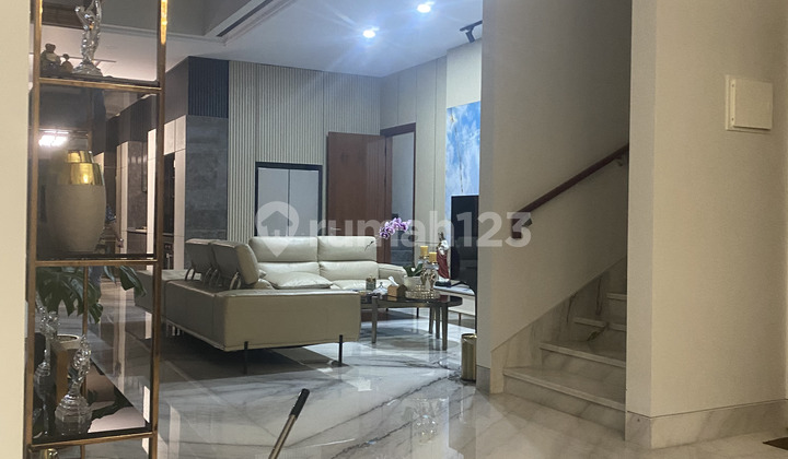 Sutera Buana Alam Sutera, Neat House Ready to Live In, Includes Theater Room