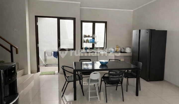 For Sale Fast Nice House Burgundy Cluster Sumarecon Bekasi