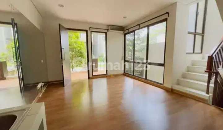 For Rent: Ready-to-Live and Ready-to-Use House in BSD For Rent: Ready-to-Live and Ready-to-Use House in BSD