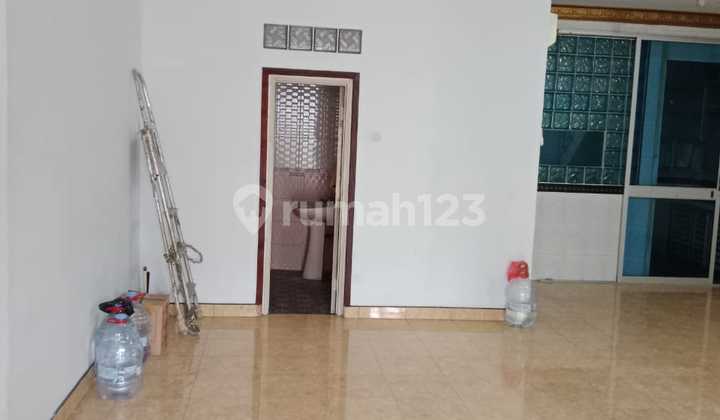 For Rent: Move-in Ready and Fully Functional House in Jelambar For Rent: Move-in Ready and Fully Functional House in Jelambar