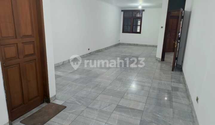 For Rent Ready-to-Live and Move-in House in Puri Indah