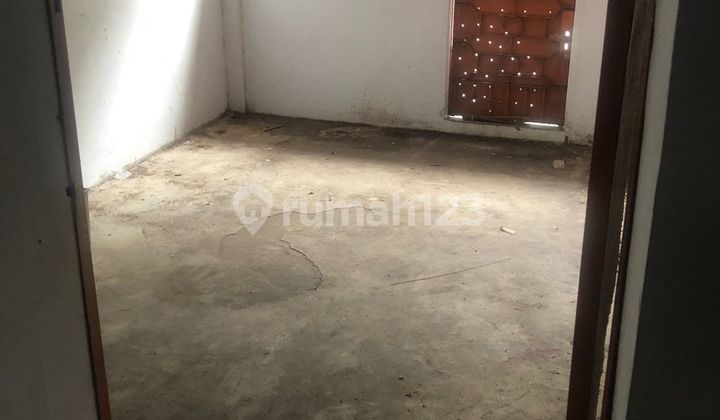 For Rent: Move-in Ready House and Suitable for Warehouse in Jelambar 2