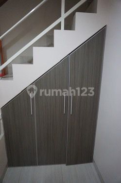 For Sale, Move-In Ready House in Green Court 2