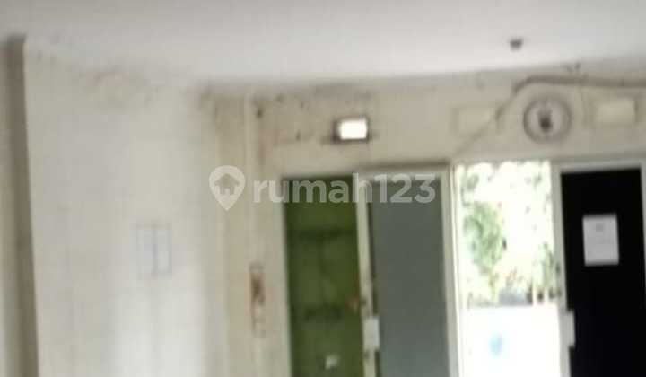 For Rent: Occupancy-Ready and Usable Shophouse in Arcadia 2