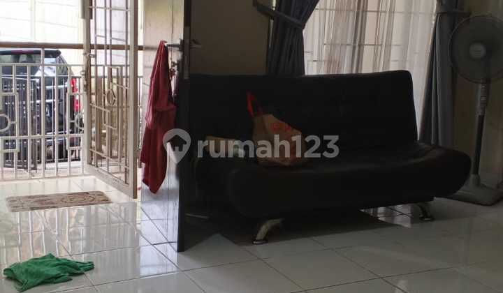 For Rent: Ready-to-Occupy and Move-In Ready House in Villa Melati Mas. 2