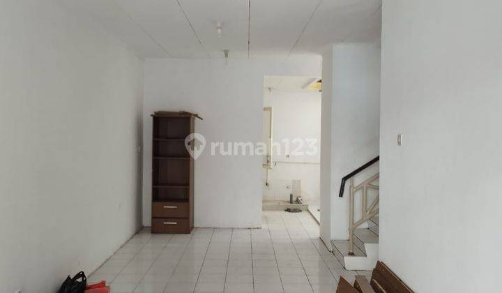 Disewakan Rumah Siap Huni Dan Siap Pakai Di Taman Palem 1