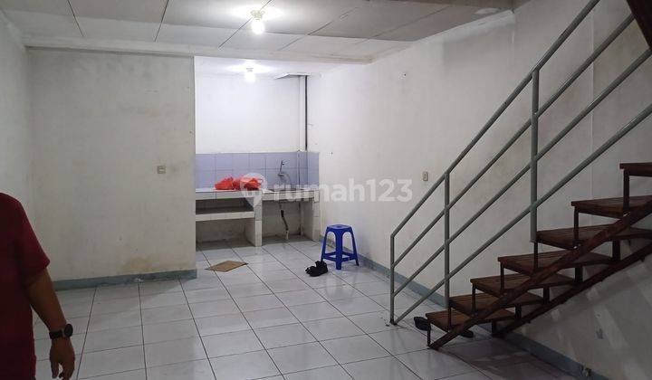 Disewakan Rumah Siap Huni Dan Siap Pakai Di Taman Palem 1