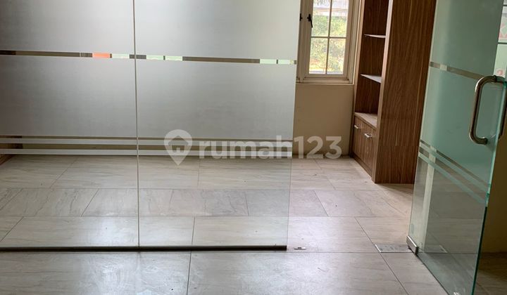 For Rent: Ready-to-Live and Ready-to-Use Shophouse in Green Mansion 2