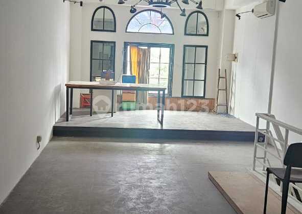 Disewakan Ruko Siap Huni dan Siap Pakai di Bolsena Disewakan Ruko Siap Huni dan Siap Pakai di Bolsena