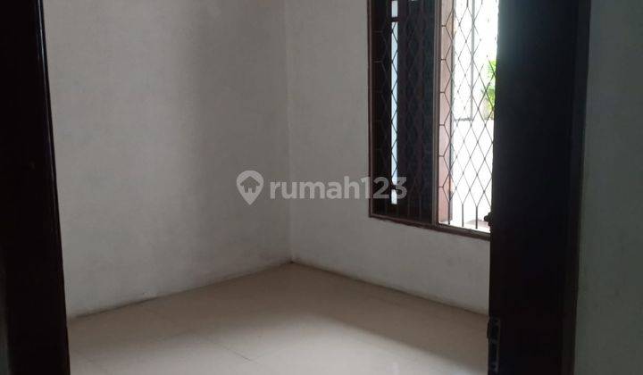 Disewakan Rumah Siap Huni Dan Siap Pakai Di Menceng 2