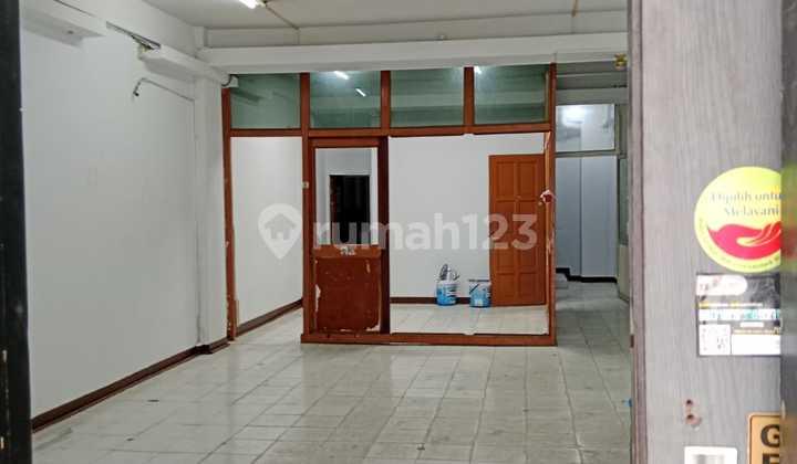 Disewakan Ruko Siap Huni Dan Siap Pakai Di Roxy Disewakan Ruko Siap Huni Dan Siap Pakai Di Roxy