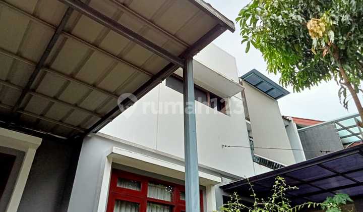 Rumah2lt Bagus di Sektor 5 - Bintaro SHM 2