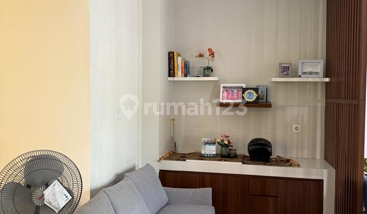 Disewakan Rumah Furnished Murah Siap Huni di Sumarecon Bekasi