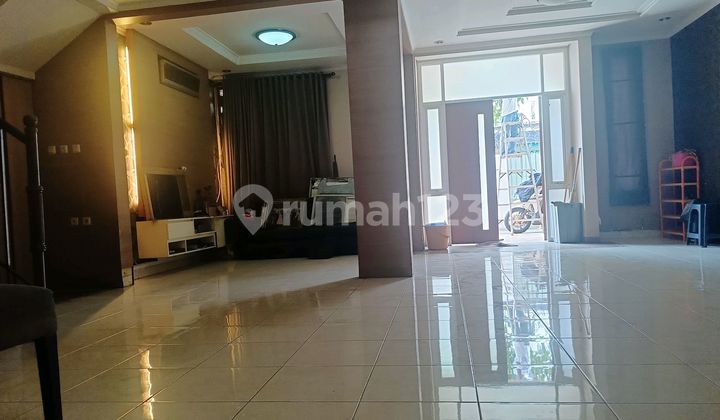 For Sale Large Fully Furnished House Near Campus Ready to Occupy in Mas Naga Jakamulya Bekasi