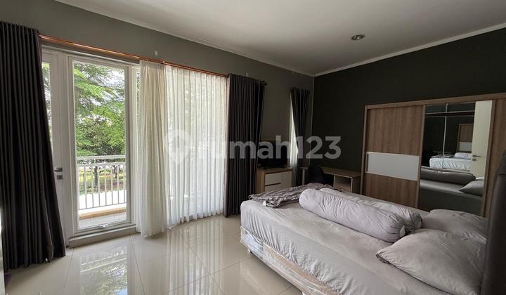 For Rent: Hook House, Furnished, Ready to Occupy in Sumarecon Bekasi. 2