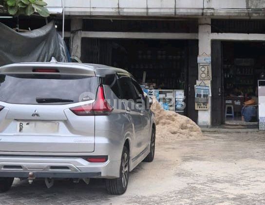 Disewakan Ruko 2 Lantai di Puri Kembangan Raya Disewakan Ruko 2 Lantai di Puri Kembangan Raya