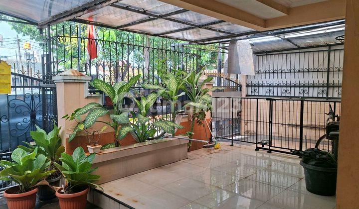 Di Jual Cepat Rumah Legah. Shm. Sudah Di Renov. 2