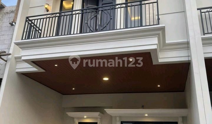 Jual Rumah Minimalis 2 Lantai, Brand New, Shm Di Jagakarsa. Jual Rumah Minimalis 2 Lantai, Brand New, Shm Di Jagakarsa.