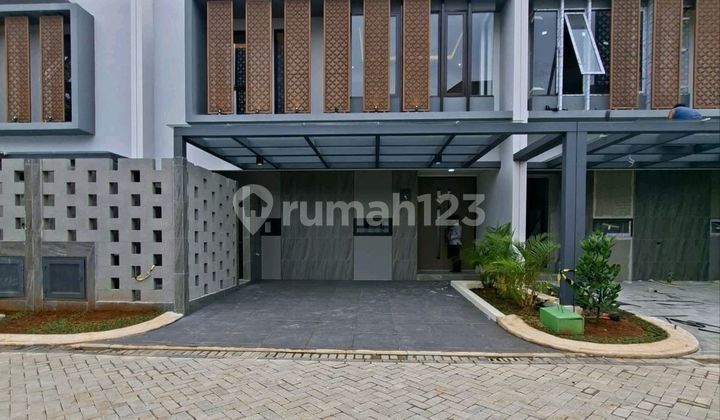 Dijual Rumah Baru Heritage Puri 11 Premium di Karang Tengah