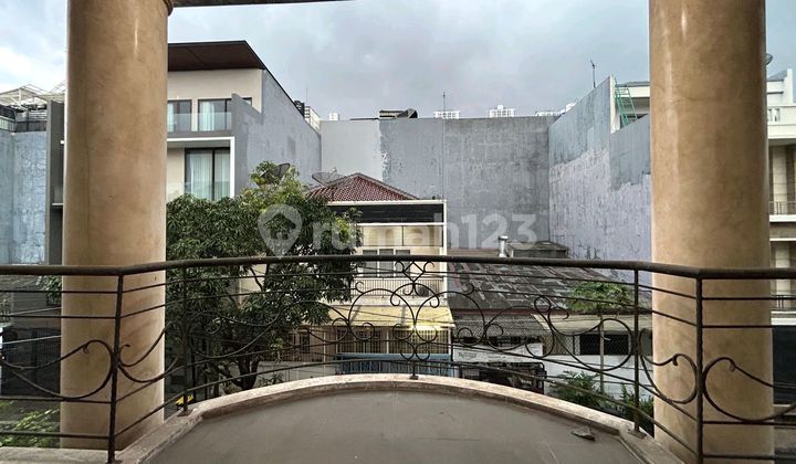 Rumah Di.muara Karang Shm Lokasi Strategis.