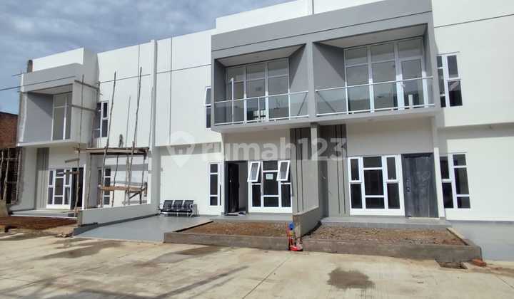 DIJUAL TOWNHOUSE BARU FULL FURNISH DALAM KOMPLEK ONE GATE LOKASI SEKOJO PALEMBANG 2