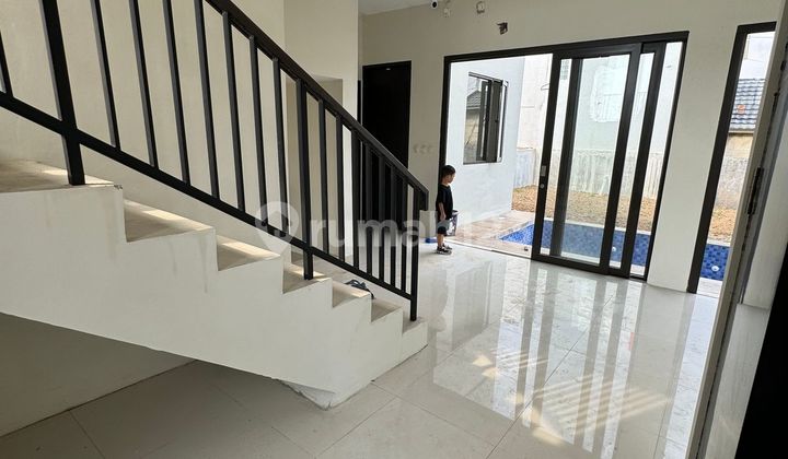 DIJUAL RUMAH MEWAH ADA KOLAM RENANG PRIBADI DALAM KOMPLEK CITRAGRAND CITY 2