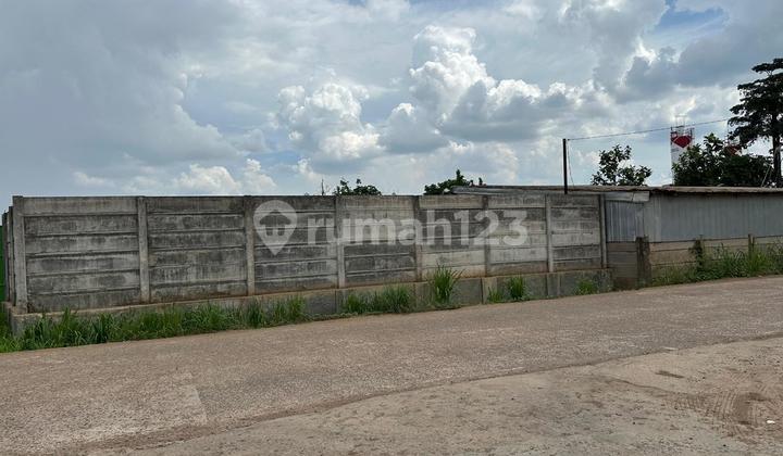 For rent: 6,700 m2 of spacious land located near Alang-alang lebar KM 12 Palembang terminal. For rent: 6,700 m2 of spacious land located near Alang-alang lebar KM 12 Palembang terminal.