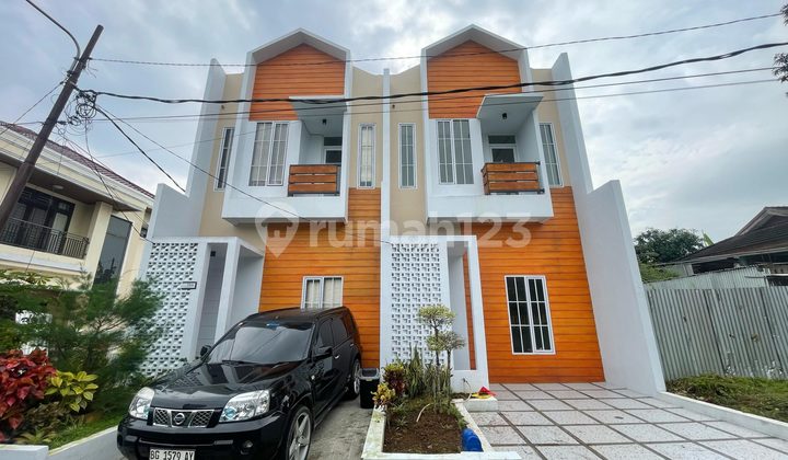 Dijual rumah baru 2 lantai jalan seduduk putih belakang PTC Mall Dijual rumah baru 2 lantai jalan seduduk putih belakang PTC Mall