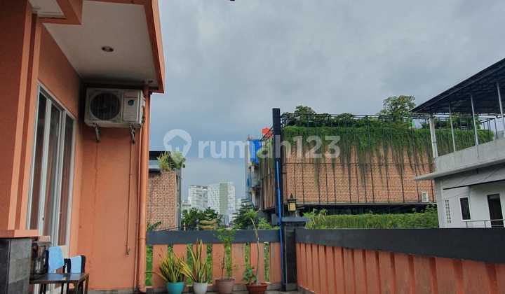 Lokasi Rumah.strategis Dekat.mall,sekolah Dan.rumah.ibadah Lokasi Rumah.strategis Dekat.mall,sekolah Dan.rumah.ibadah