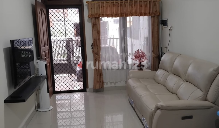Rumah Siap Huni Dan Renovasi Total Rumah Shmdi