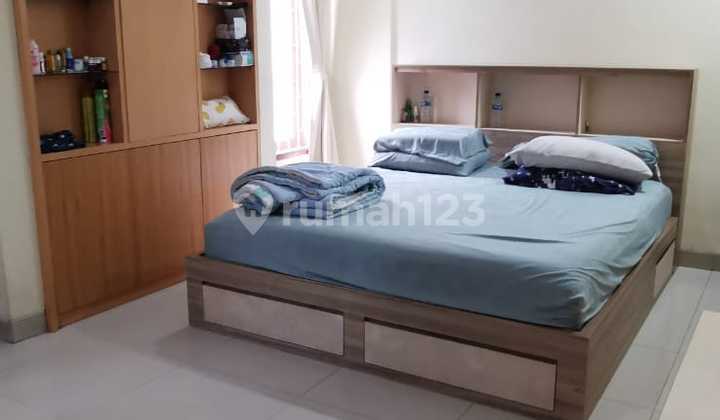 ********.strategis 2