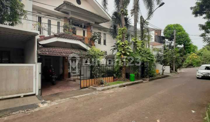 Rumah Minimalis 2 Lantai di Sektor 6 - Bintaro 2