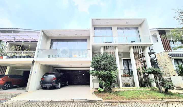 Rumah Mewah 2 Lantai di Sektor 7-Bintaro