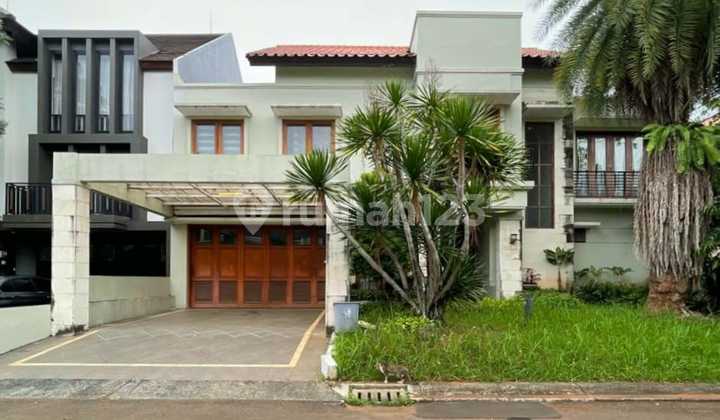 Rumah Mewah 2 Lantai di Sektor 9-Bintaro