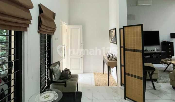 Rumah Renovasi 3 Lantai Dengan Rooftop Di Sektor 7-bintaro 2