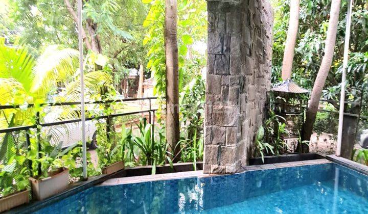 Rumah Tropical Hoek Private Pool Di Bintaro Jaya Sektor 9 2