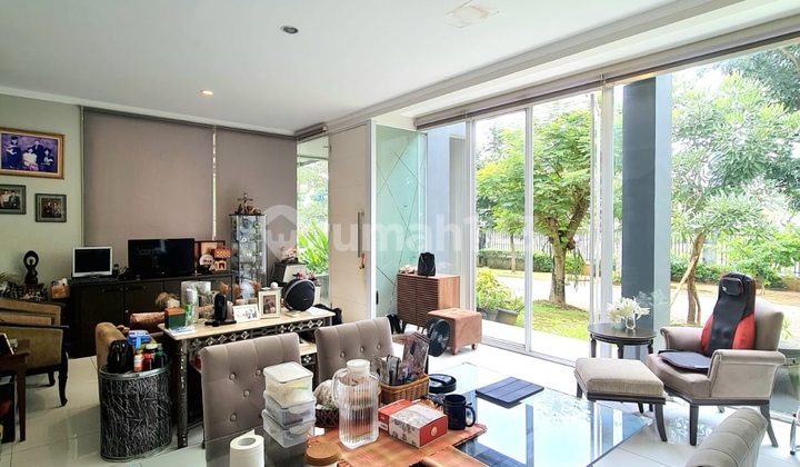 Rumah Minimalis Hoek 2 Lantai di Sektor 9-Bintaro