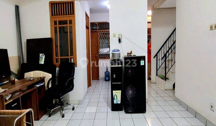 Rumah Halaman Luas Strategis Di Bsd City, Serpong  2