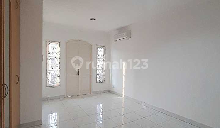 Rumah Bagus Mediterania 2 Lantai Di Sektor 9-bintaro 2