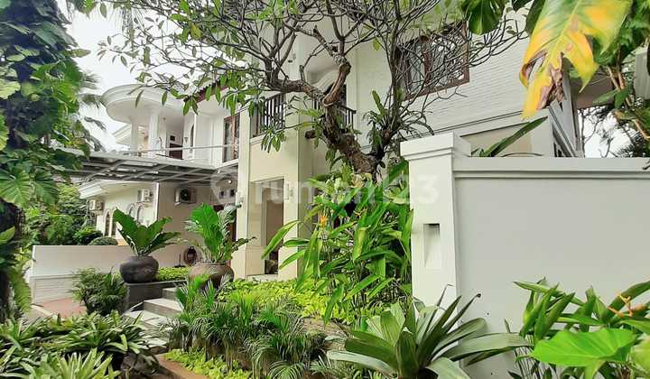 Rumah 2 Lantai Cluster Exclusive Di Bintaro Jaya Sektor 8