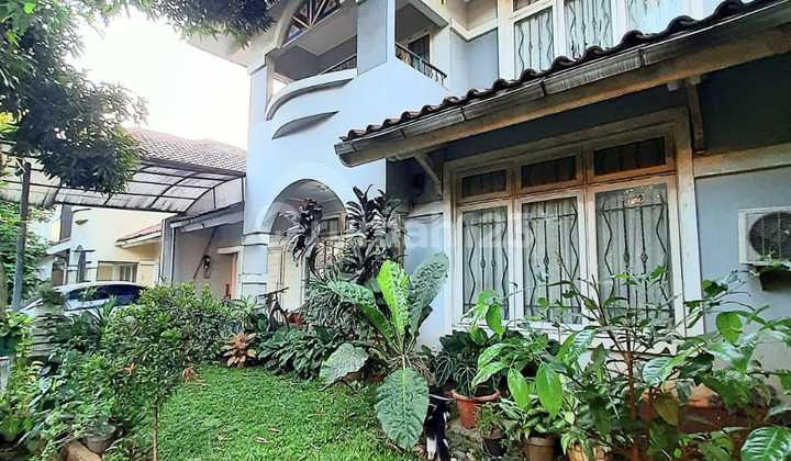 Rumah 2 Lantai Di Bintaro Jaya Sektor 9 Dengan Taman Luas 2