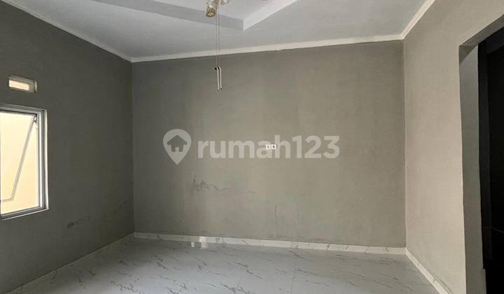 Rumah Bebas Banjir Dekat Sumarecon dan Stasiun di Komplek Perumahan Prima Harapan Regency Bekasi Utara Jawa Barat