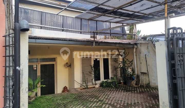 Rumah Murah Strategis Pinggir Jalan Dua Setengah Lantai Di Bintaro Jakarta Selatan Rumah Murah Strategis Pinggir Jalan Dua Setengah Lantai Di Bintaro Jakarta Selatan