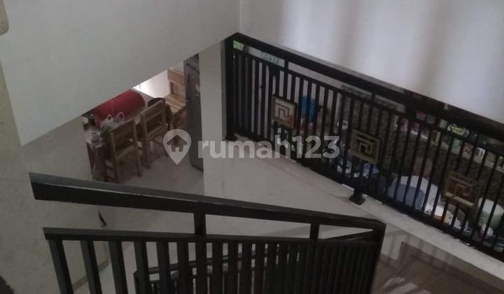 Rumah Murah 2 Lantai Bebas Banjir di Pancoran Mas Depok Jawa Barat