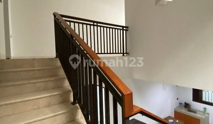 Rumah Murah Dua Setengah Lantai Bebas Banjir di Cilandak Pasar Minggu Jakarta Selatan 2