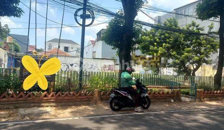 Strategic Land by the Road Near Busway Stop and Train Station in Warung Buncit, South Jakarta Strategic Land by the Road Near Busway Stop and Train Station in Warung Buncit, South Jakarta