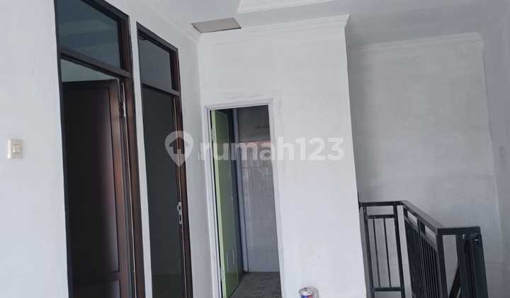 Rumah 2 Lantai Baru Renovasi di Tanjung Barat Jagakarsa Jakarta Selatan 2