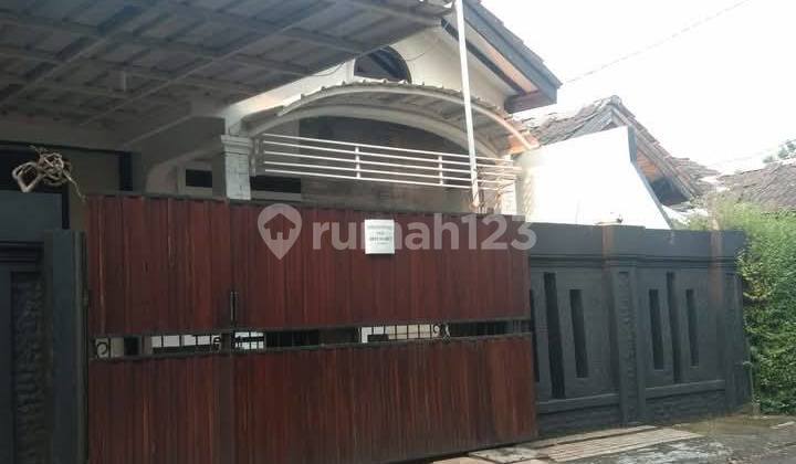 Rumah Bagus dan Murah Furnished Dua Lantai Dekat Stasiun Parung Panjang Bogor Jawa Barat